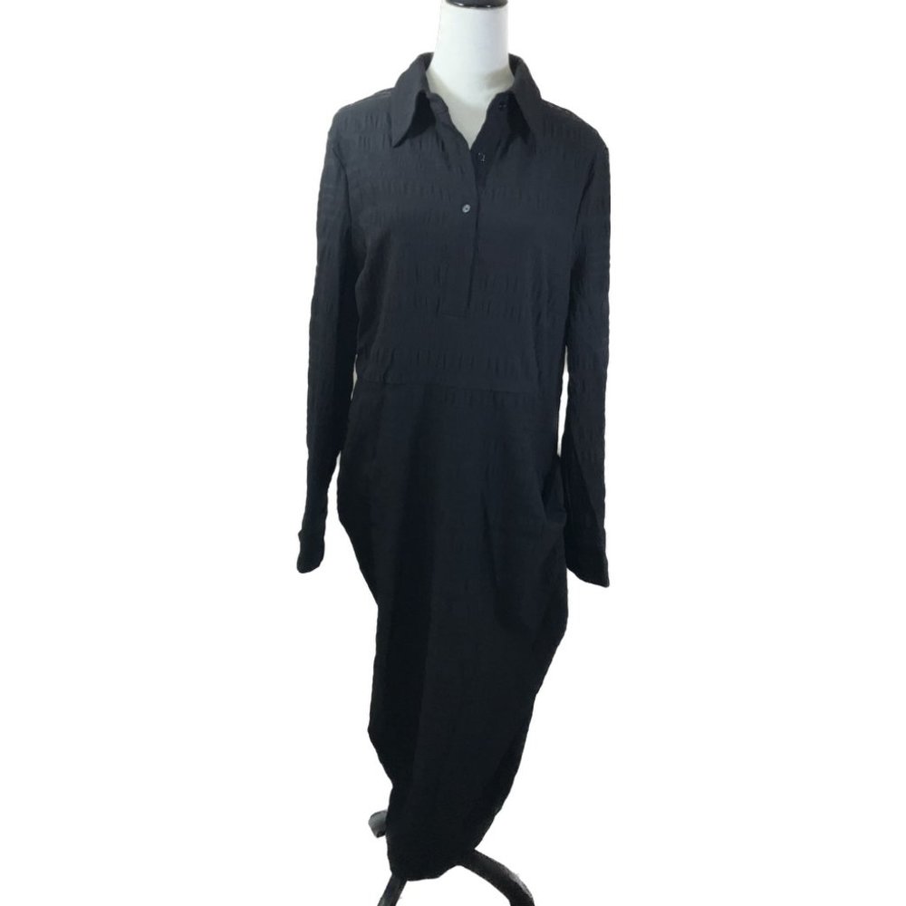 NWT- Pretty LittleThing Plus-  BLACK TEXTURED RUCHED SIDE MIDI DRESS - Size 14